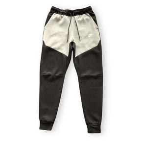 Conjunto Nike Tech Fleece
