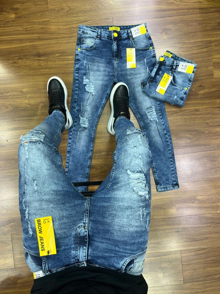 Calça jogador Azul Clara com rasgos