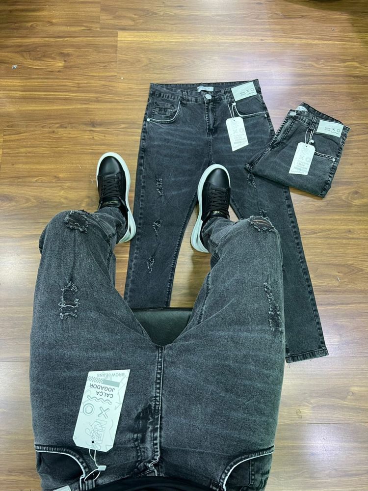 Calça jogador Brow Jeans Cinza Escura Com detalhes de rasgos